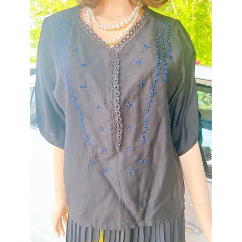 Áo linen thêu hoa siêu đẹp Màu đen Hàng cao cấp Giá 190k
