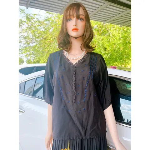 Áo linen thêu hoa siêu đẹp Màu đen Hàng cao cấp Giá 190k