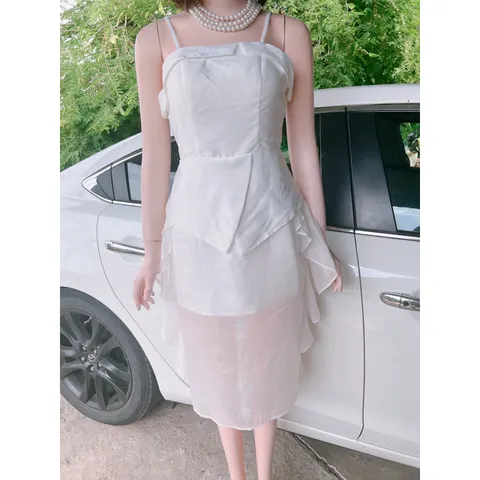 Đầm dự tiệc tapta phối voan tơ siêu đẹp Maù trắng Hàng có sẵn giao ngay L Đup lót 2 lớp Giá 390k