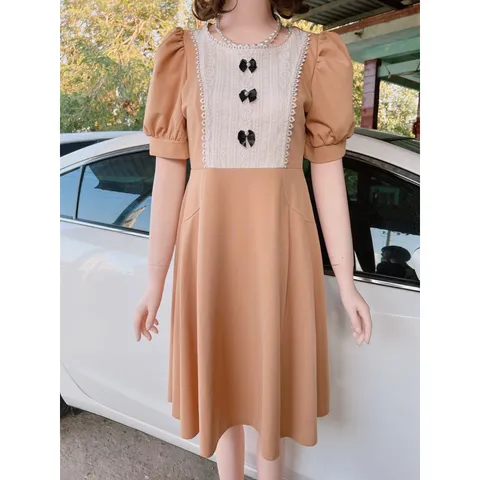 Váy thiết kế tinh tế, thanh lịch phối ren Giá 299k Hàng có sẵn giao ngay Màu nude Có co giãn