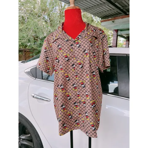 Áo chuột mickey màu nâu Nam nữ đều mặc đẹp Giá 160k Hàng có sẵn giao ngay