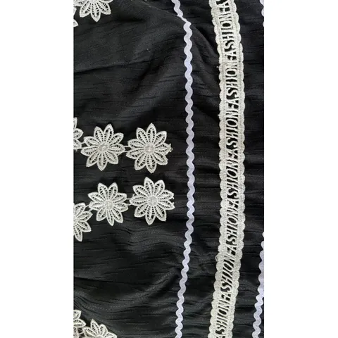 Chân váy đính kết hoa siêu đẹp Size XL Hàng có sẵn giao ngay Giá 260k Hàng cao cấp