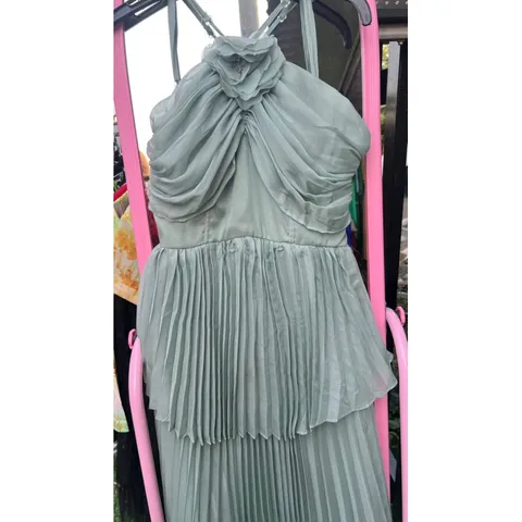 Đầm Dài Hai Dây Dáng Ôm Màu Xanh mint Xinh Đẹp  Giá 290k Hàng y hình, có sẵn giao ngay S Bao đẹp