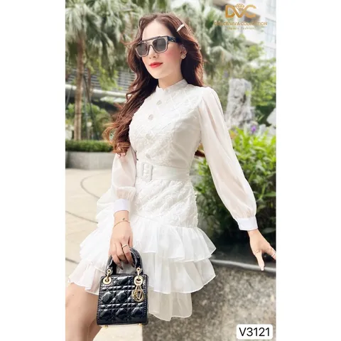 VÁY TRẮNG XOÈ TẦNG KÈM ĐAI  Hàng cao cấp DVC Giá 390k Hàng có sẵn giao ngay