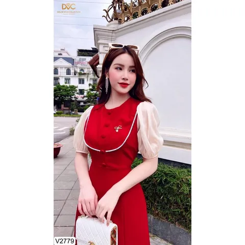 VÁY ĐỎ XÒE VỀN REN TAY VOAN Giá 330k Hàng có sẵn giao ngay Hang cao cấp