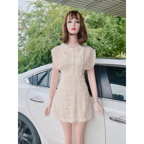 Đầm ren màu kem Hàng có sẵn giao ngay M Chất liệu ren cao cấp Giá 390k
