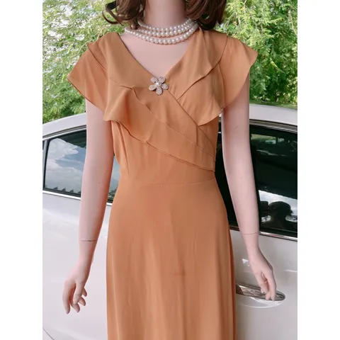 Đầm maxi dáng dài Màu nude Giá 390k Hàng có sẵn giao ngay Đúp lót 2 lớp Chất liệu chiffon cao cấp