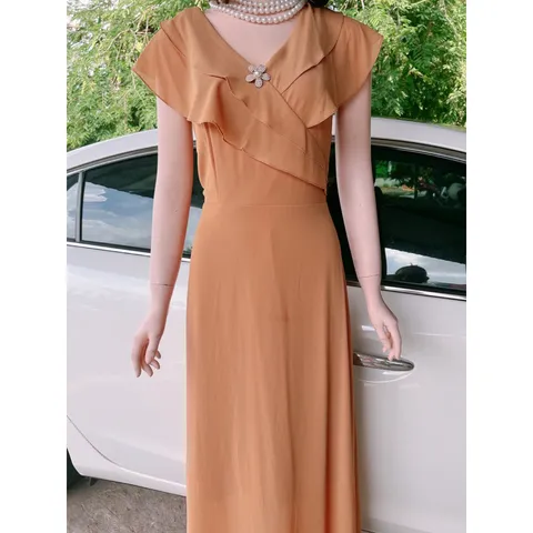 Đầm maxi dáng dài Màu nude Giá 390k Hàng có sẵn giao ngay Đúp lót 2 lớp Chất liệu chiffon cao cấp