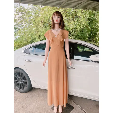 Đầm maxi dáng dài Màu nude Giá 390k Hàng có sẵn giao ngay Đúp lót 2 lớp Chất liệu chiffon cao cấp