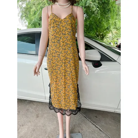 💞Đầm  hoa nhí phối ren   💞Giá: 250k 💞Freesize 58kg trở xuống 💞Hàng có sẵn giao ngay