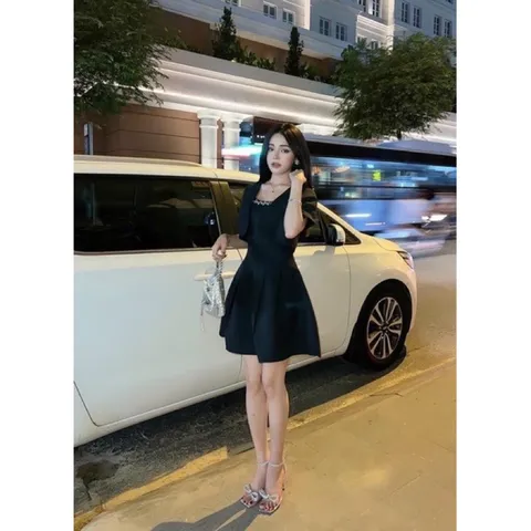 Set đầm kèm áo khoát đính cườm sang chảnh ❤️ Màu đen Hàng y hình Có sẵn giao ngay S
