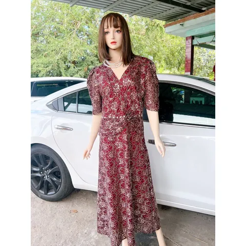 Đầm dạ hội trung niên ren kim sa Giá 390k Hàng có sẵn giao ngay Form to Phía sau dây kéo