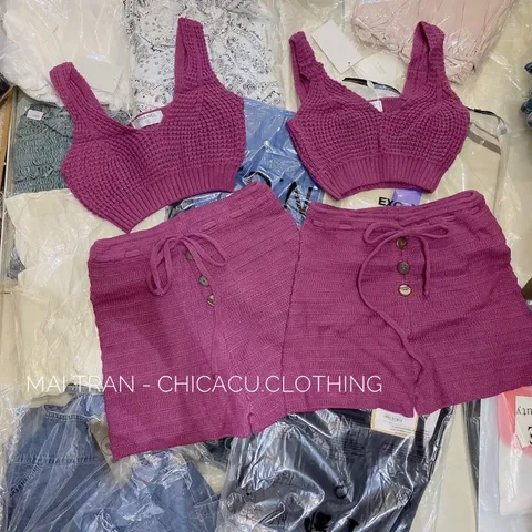 Set len quần ngắn siêu hot Giá 290k Len dày dặn đẹp nhé