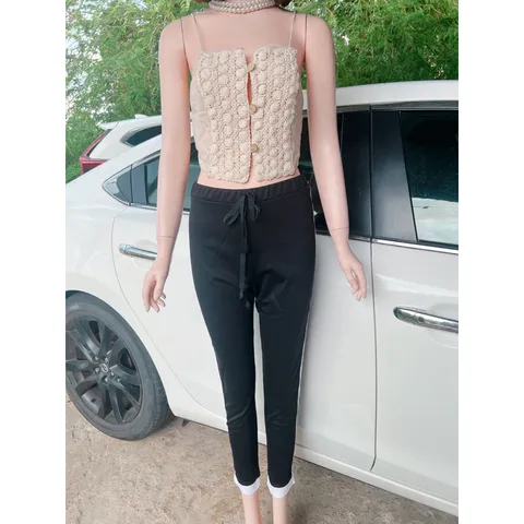 Set ao ren 2 dây + quần thể thao viền Giá 200k/ cả set  HÀng có sẵn giao ngay Size SM