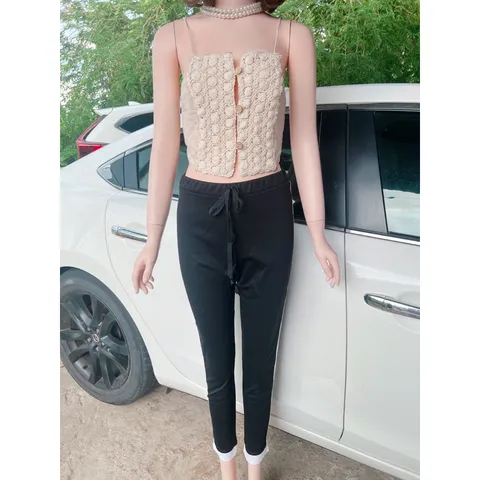 Set ao ren 2 dây + quần thể thao viền Giá 200k/ cả set  HÀng có sẵn giao ngay Size SM