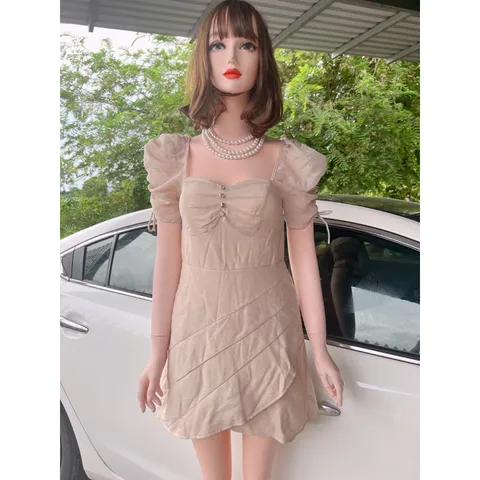Đầm màu nude , hàng đúp lót 2 lớp Hàng có sẵn giao ngay Giá 250k Size SM