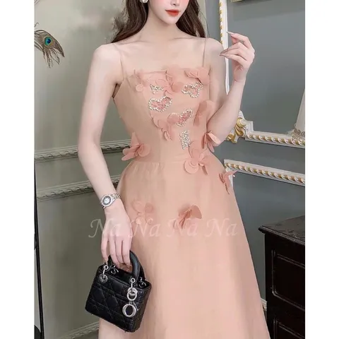 Đầm tapta 2 dây đính siêu xinh Hàng cao cấp Giá 420k Hang có sẵn giao ngay L