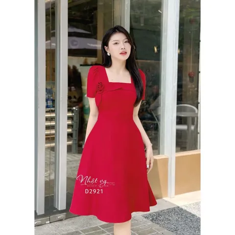 Đầm đỏ đính hoa siêu đẹp Giá 299k Hàng có sẵn giao ngay 3XL Hàng đẹp cao cấp