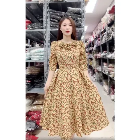 Đầm hoa như hình Giá 290k Size dưới 75kg  Hàng có sẵn giao ngay