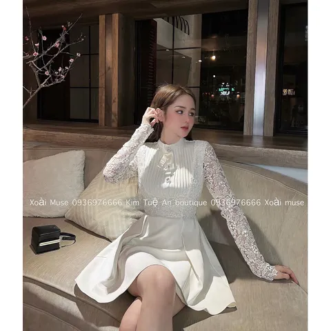 Đầm ren cao cấp như hình  Giá 330k Hàng có sẵn giao ngay