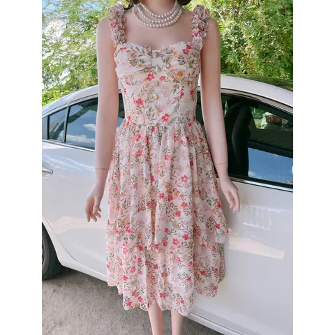 Đầm hoa tầng 2 lớp lót Giá 290k Hàng có sẵn giao ngay Chất liệu chiffon cao cấp Có sẵn mút ngực