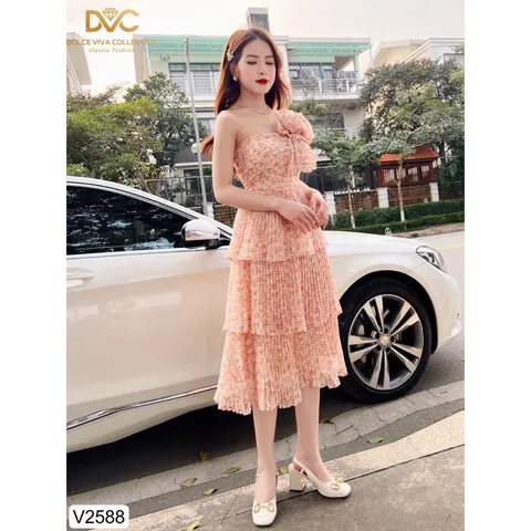 Váy hoa dập ly xếp tầng  Hàng y hình Giá 330k Hàng cao cấp