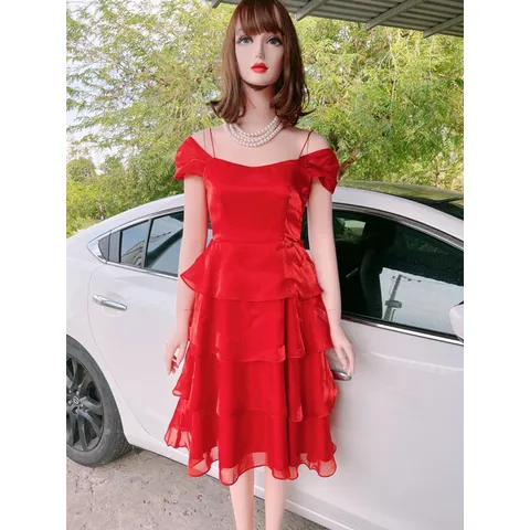 Đầm đỏ tầng siêu đẹp Giá 290k Hàng có sẵn giao ngay Hàng siêu đẹp