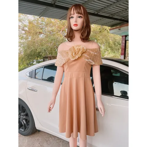 Đầm dự tiệc nơ phối lưới kết đá dáng xòe sang chảnh Giá 290k Hàng có sẵn giao ngay Màu nude