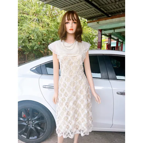 Đầm ren cao cấp Giá 420k Hàng có sẵn giao ngay L Chất liệu ren cao cấp Màu kem