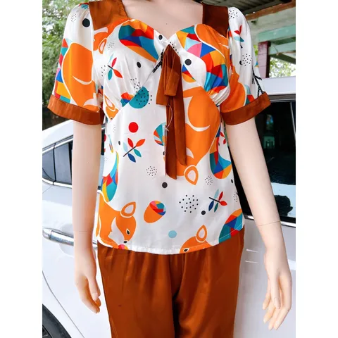 Set bộ áo và quần  Chất liệu lụa latin cao cấp Giá 180k/ cả bộ Hàng có sẵn giao ngay