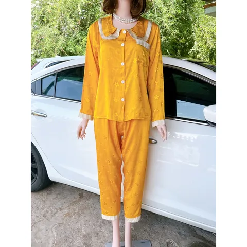 ĐỒ BỘ PIJAMA LỤA XƯỚC TAY DÀI TIỂU THƯ  Giá 190k Hàng có sẵn giao ngay Màu vàng Quần có 2 túi