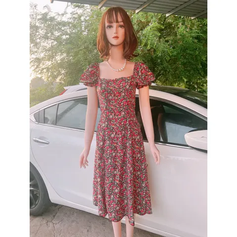Đầm xòe hoa nhí form dài, cổ vuông  Giá 250k Hàng có sẵn giao ngay Dây kéo phía sau