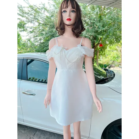 Đầm trễ vai đính kết siêu sang chảnh Hàng có sẵn giao ngay M Màu trắng  Giá 350k