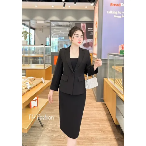 Chân váy đen  Chất liệu tuyết mưa Hàng có sẵn giao ngay Giá 180k