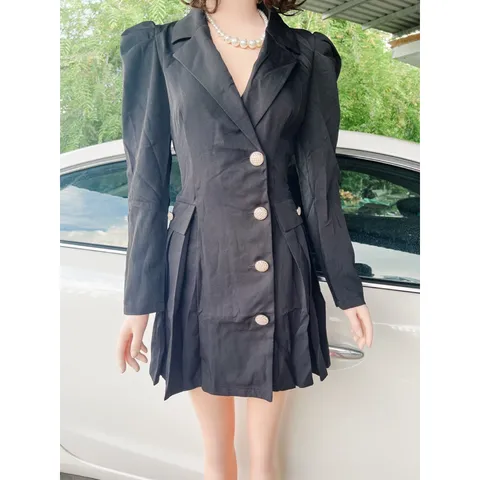 Đầm vest siêu sang , nút siêu đẹp Hàng có sẵn giao ngay Giá 290k Màu đen