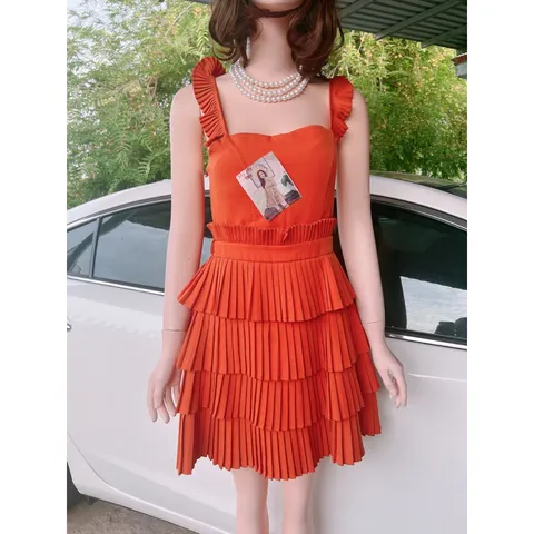 Đầm dây tầng dập ly, có mút ngực * Màu sắc: Cam Giá 250k Hàng có sẵn giao ngay SM