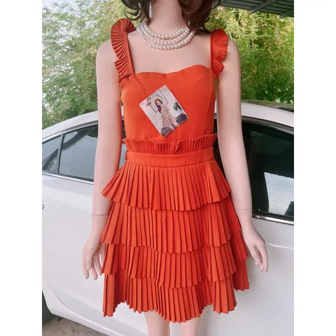 Đầm dây tầng dập ly, có mút ngực * Màu sắc: Cam Giá 250k Hàng có sẵn giao ngay SM