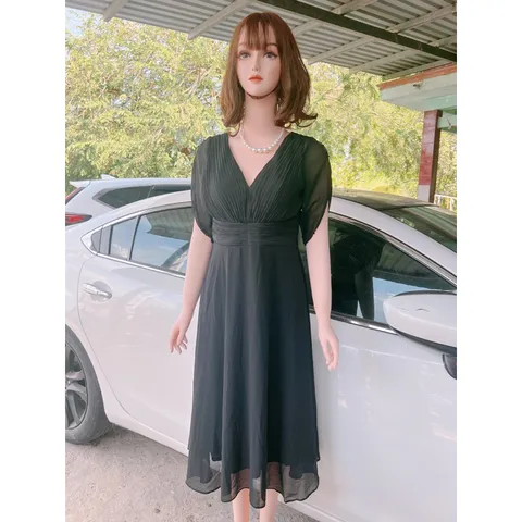 Đầm dang dài cách điệu siêu đẹp Giá 320k Hàng có sẵn giao ngay XL Màu đen Tay có đính hạt