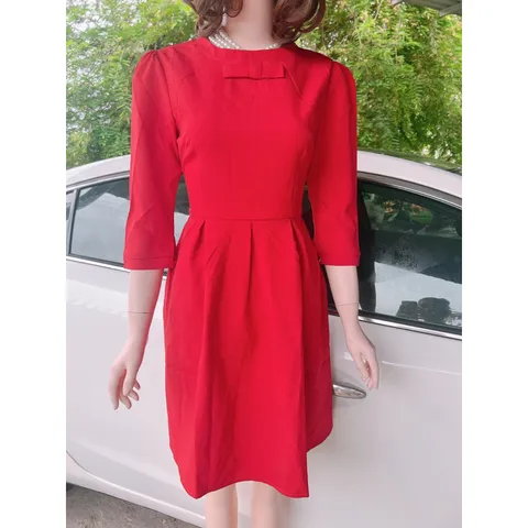 Đầm đỏ tay lỡ kết nơ Hàng có sẵn giao ngay Giá 290k Màu đỏ