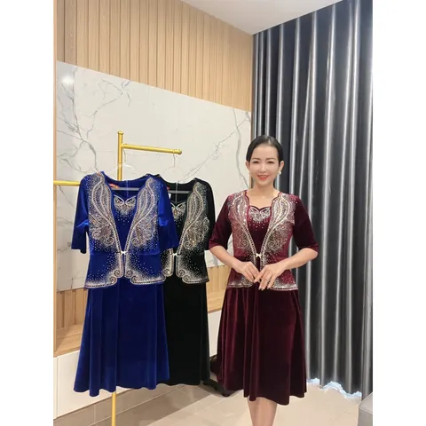 đầm nhung ép đá cao cấp