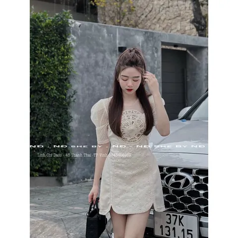 Siêu phẩm váy tacta đính kết chuẩn hãng cao câp Size S M L  Giá 360k Hàng có sẵn giao ngay Màu kem