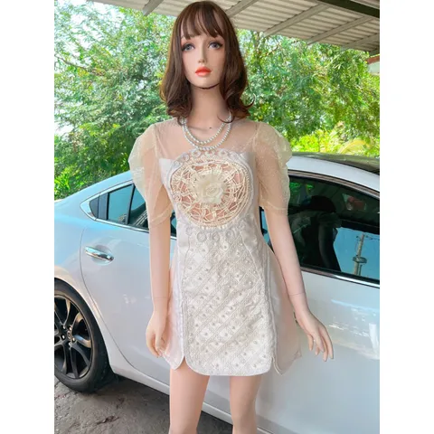 Siêu phẩm váy tacta đính kết chuẩn hãng cao câp Size S M L  Giá 360k Hàng có sẵn giao ngay Màu kem