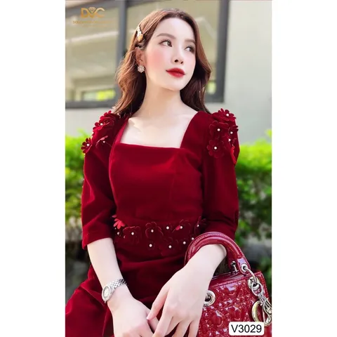 Đầm  NHUNG ĐỎ TAY LỠ CỔ VUÔNG ĐÍNH HOA NỔI THIẾT KẾ CAO CẤP DVC Giá 330k Hàng có sẵn giao ngay