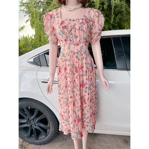 Đầm dập ly siêu đẹp  Hàng có sẵn giao ngay  Giá 290k Đúp lót 2 lớp Hoa siêu đẹp  o theo dáng người  Dưới 80kg mặc đẹp