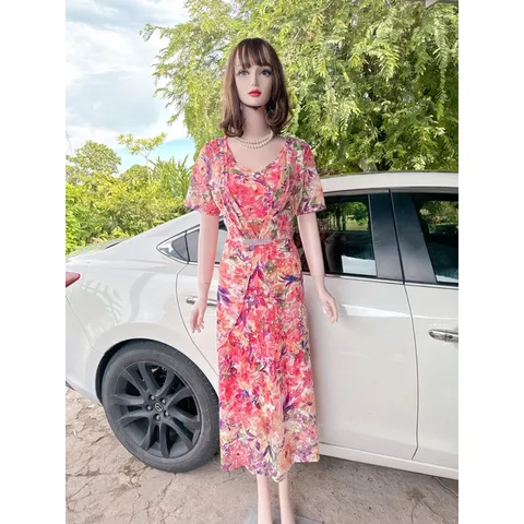 Đầm ren hoa dáng dài  Hàng có sẵn giao ngay  Giá 320k Chất liệu ren cao cấp Đúp lót 2 lớp Có size tới 80kg mặc đẹp