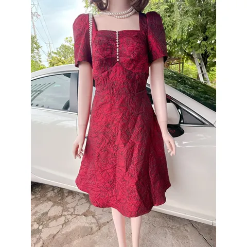 Đầm gấm tay phồng cổ vuông đính Ngọc Hàng có sẵn giao ngay  Giá 299k Size SM Hàng cao cấp