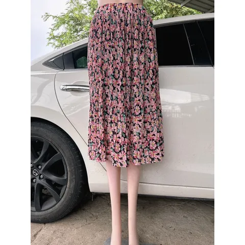 Chân váy hoa xếp ly  Hàng có sẵn giao ngay  Giá 190k Eo bo chun co giãn dễ mặc  Dưới 75kg mặc đẹp