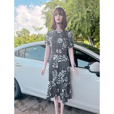 Đầm lụa siêu đẹp  Giá 400k Hàng có sẵn giao ngay XL Chất liệu lụa siêu đẹp, nhẹ, không nhăn, không rút, mềm mát Có đủ