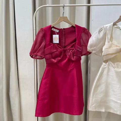 Đầm nơ ngực phối tơ Hàng có sẵn giao ngay 2XL Giá 290k, có đủ size tới 90kg , có Bigsize  Chất liệu tapta xịn phối tơ
