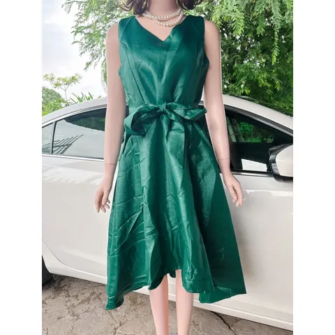 Đầm thiết kế tapta ánh kim xinh có ảnh thật và clip Giá 290k Hàng có sẵn giao ngay  Chất liệu tapta cao cấp Có đủ size